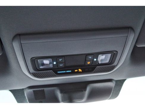 Used 2025 Ford F150 XL w/ Equipment Group 103A High AWD/4WD image 19