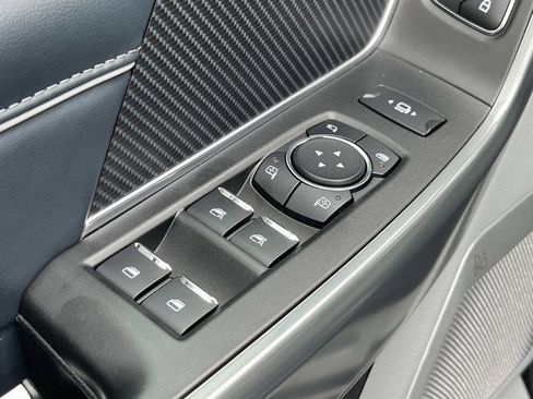 Used 2024 Ford F450 Limited w/ FX4 Off-Road Package image 25