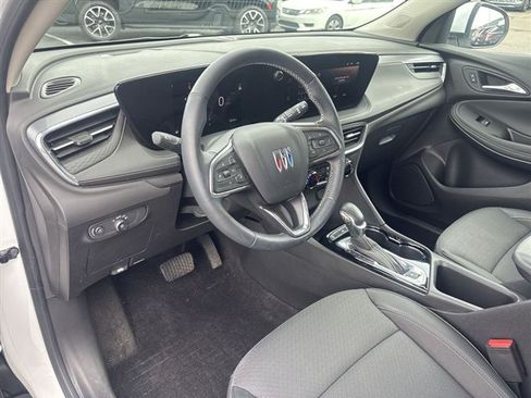 Used 2024 Buick Encore GX Preferred w/ Comfort Package FWD image 10