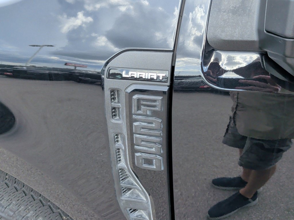Used 2025 Ford F250 Lariat w/ Lariat Ultimate Package AWD/4WD image 48