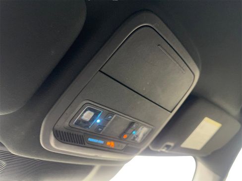 Used 2020 Ford Explorer XLT w/ Equipment Group 202A image 80