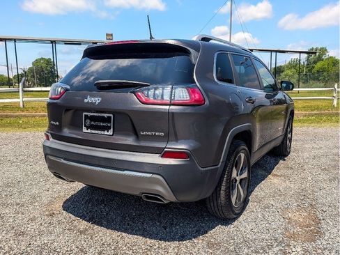 Used 2019 Jeep Cherokee Limited AWD/4WD image 5