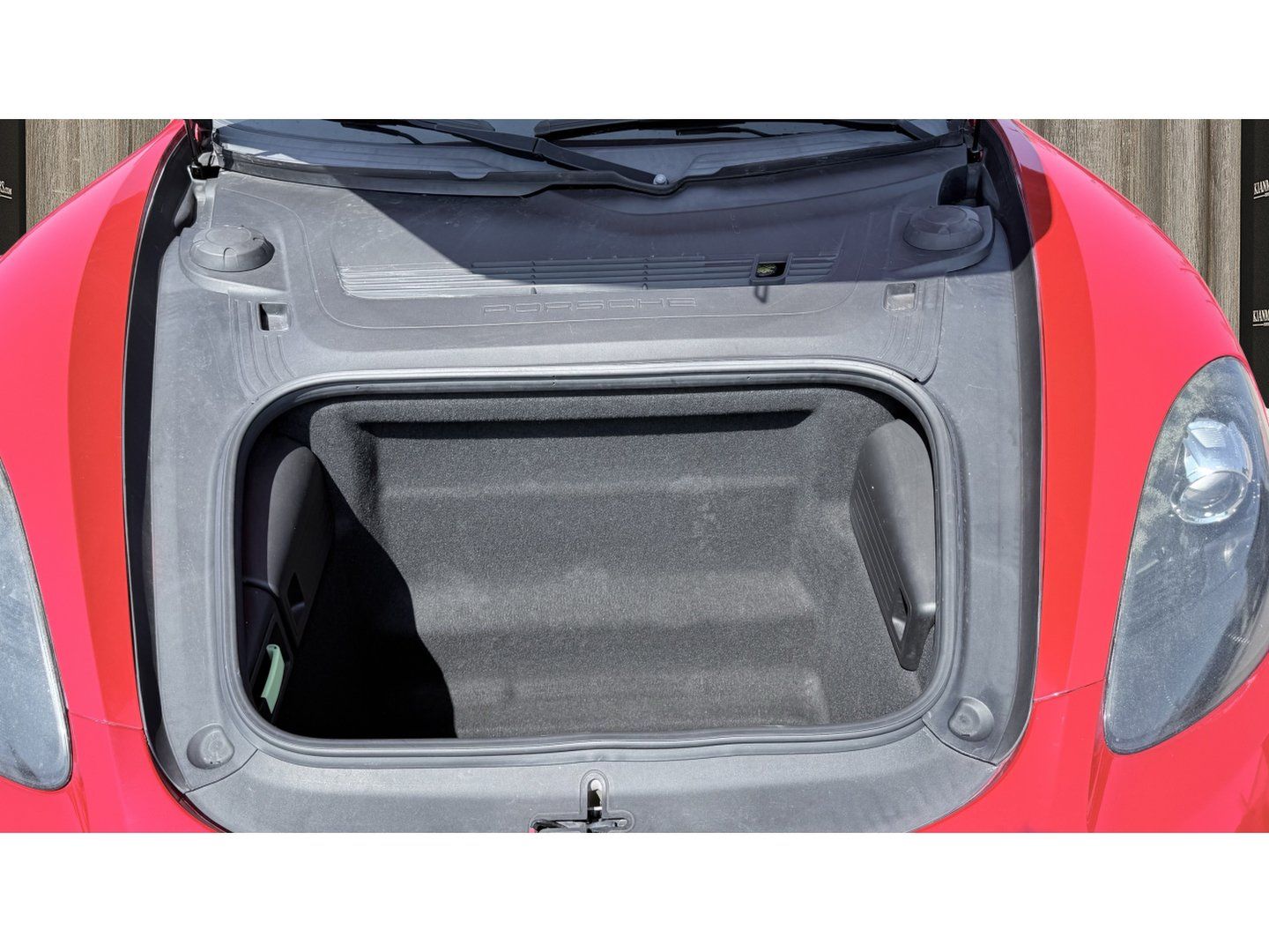 Used 2019 Porsche 718 Cayman RWD image 20