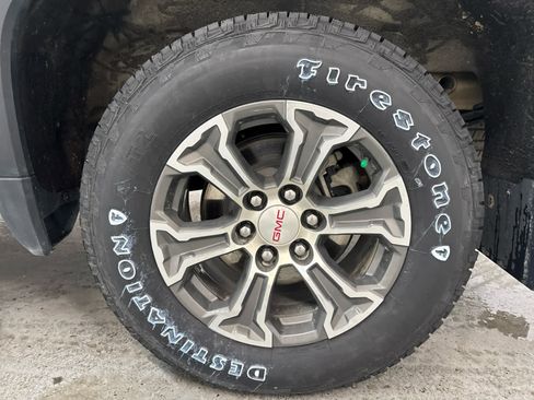 Certified 2024 GMC Sierra 1500 SLE image 10