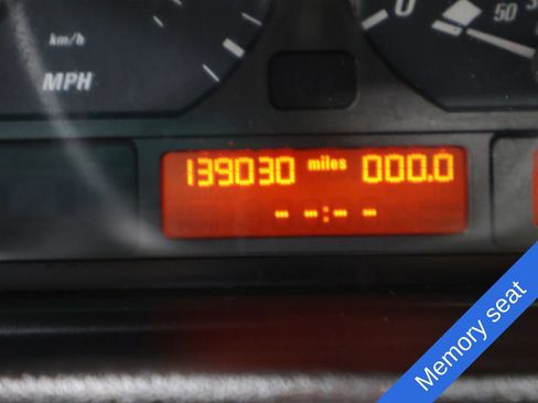 Used 2006 BMW 325Ci Convertible image 2