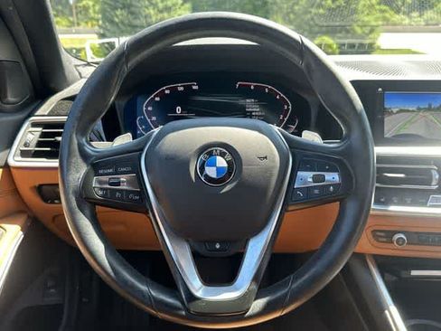 Used 2019 BMW 330i xDrive Sedan w/ Premium Package AWD/4WD image 8