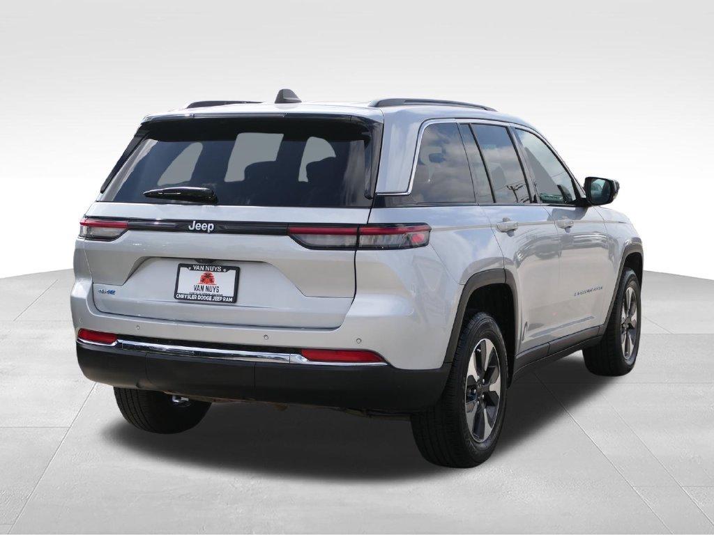 Certified 2024 Jeep Grand Cherokee Limited 4xe AWD/4WD image 3