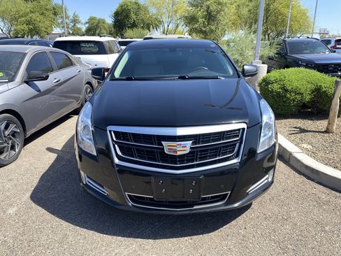 Used 2017 Cadillac XTS Luxury FWD image 5