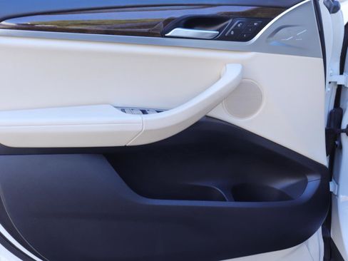 Used 2020 BMW X3 sDrive30i w/ Premium Package image 10