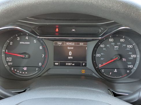 Used 2023 Chevrolet TrailBlazer LT FWD image 15