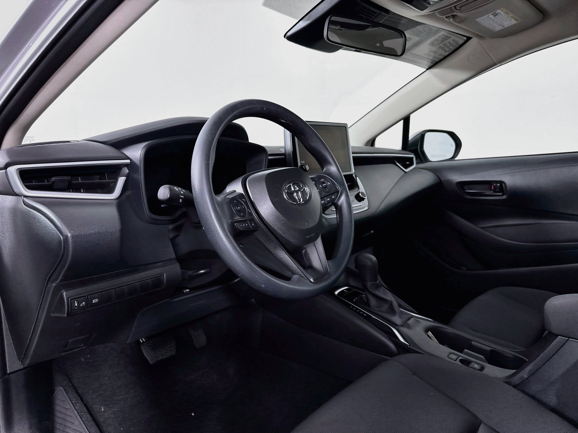 Certified 2026 Toyota Corolla LE FWD image 9