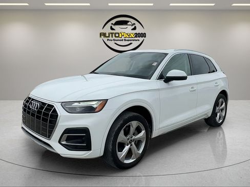 Used 2021 Audi Q5 2.0T Premium Plus w/ Premium Plus Package AWD/4WD image 3