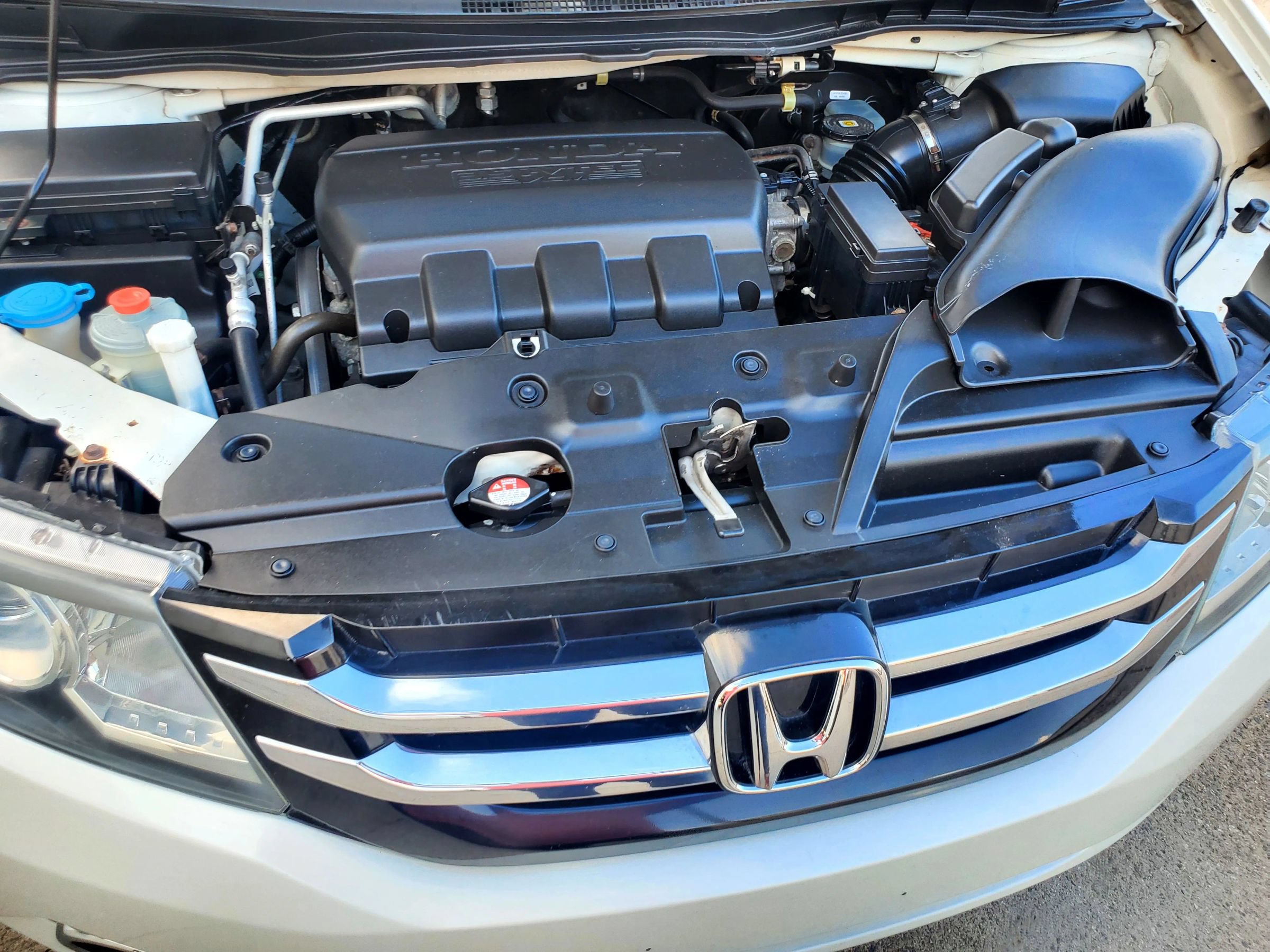 Used 2015 Honda Odyssey Touring Elite image 63