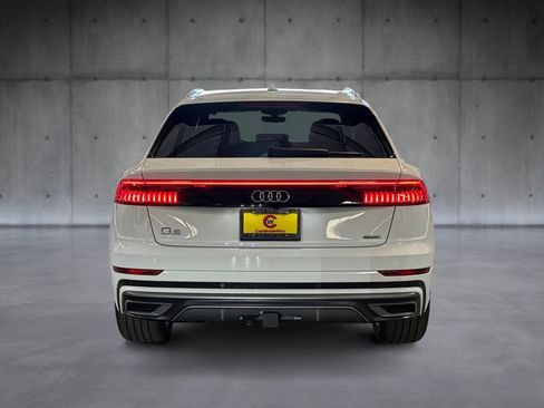 Used 2023 Audi Q8 Premium Plus w/ Premium Plus Package AWD/4WD image 4