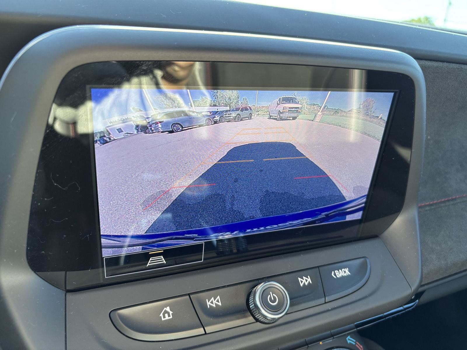 Used 2021 Chevrolet Camaro ZL1 RWD image 25