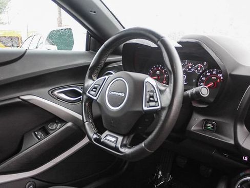 Used 2018 Chevrolet Camaro SS RWD image 18