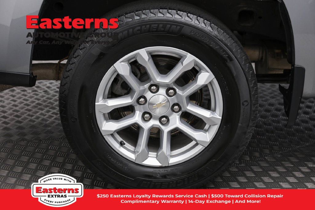 Used 2024 Chevrolet Silverado 1500 LT AWD/4WD image 33