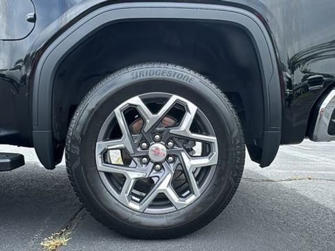 Used 2023 GMC Sierra 1500 SLT w/ SLT Premium Plus Package image 26