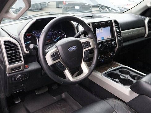 Used 2019 Ford F350 Lariat w/ Lariat Ultimate Package AWD/4WD image 19