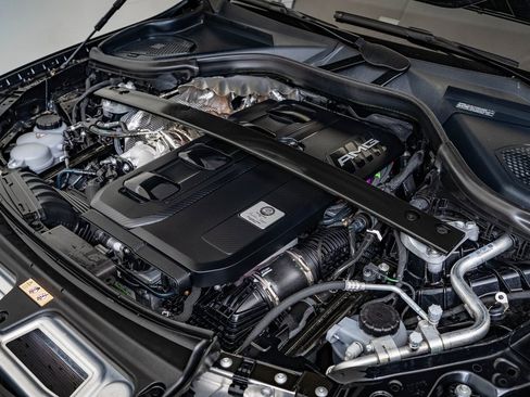 Certified 2024 Mercedes-Benz GLC 43 AMG 4MATIC Coupe image 43