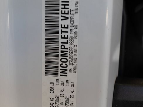 Used 2014 RAM ProMaster 3500 w/ Premium Appearance Group image 30