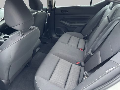 Certified 2025 Nissan Altima 2.5 S image 10