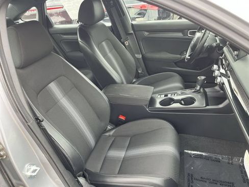 Used 2023 Honda Civic Sport image 26