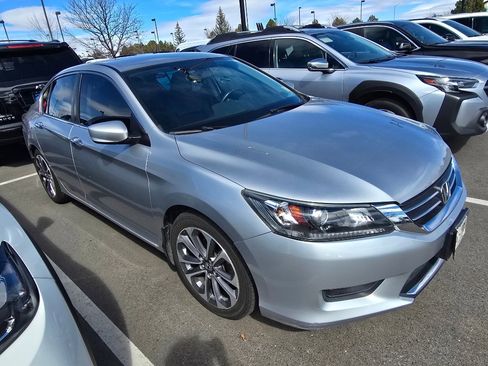 Used 2014 Honda Accord Sport image 5