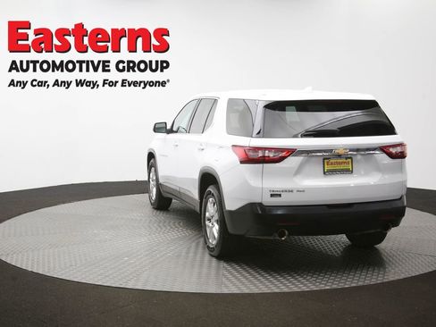 Used 2021 Chevrolet Traverse LS AWD/4WD image 65