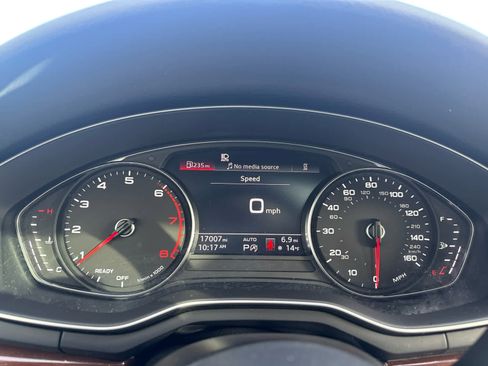 Used 2023 Audi A4 2.0T Premium w/ Convenience Package image 16
