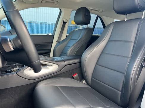 Certified 2024 Mercedes-Benz GLE 350 4MATIC image 4