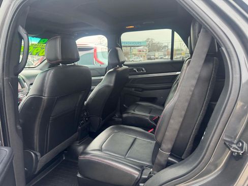 Used 2016 Ford Explorer Sport w/ Equipment Group 401A image 8