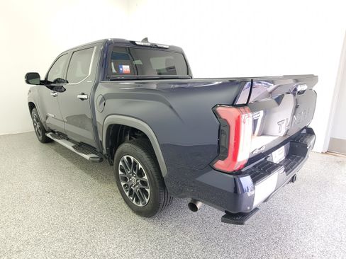 Used 2023 Toyota Tundra Limited AWD/4WD image 5