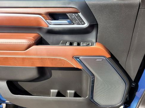 Used 2026 GMC Sierra 2500 Denali Ultimate image 21