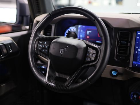 Used 2023 Ford Bronco Wildtrak AWD/4WD image 37