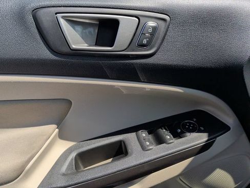 Used 2021 Ford EcoSport SE w/ SE Convenience Package FWD image 15