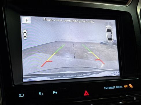 Used 2017 Ford Explorer Platinum AWD/4WD image 16