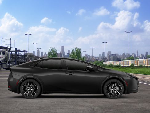 New 2026 Toyota Prius XLE FWD image 12