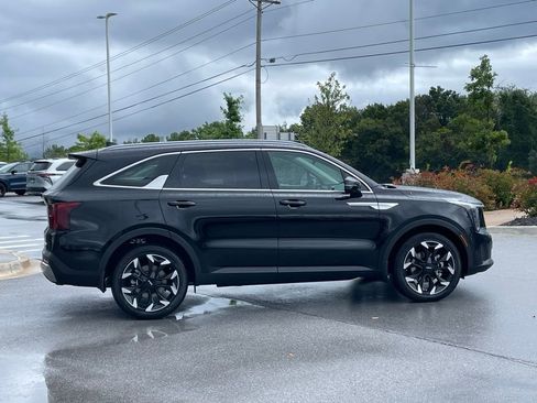 New 2026 Kia Sorento EX FWD image 8