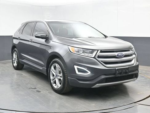 Used 2017 Ford Edge Titanium w/ Technology Package FWD image 2