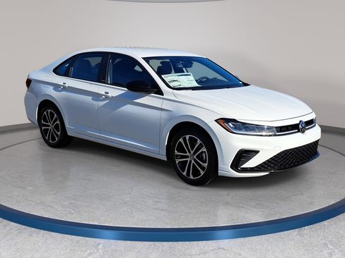 New 2026 Volkswagen Jetta Sport FWD image 3