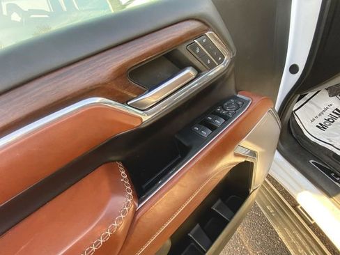 Used 2024 GMC Sierra 3500 Denali Ultimate image 24