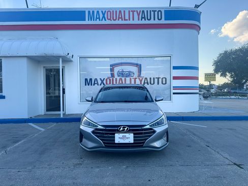 Used 2020 Hyundai Elantra SEL image 8