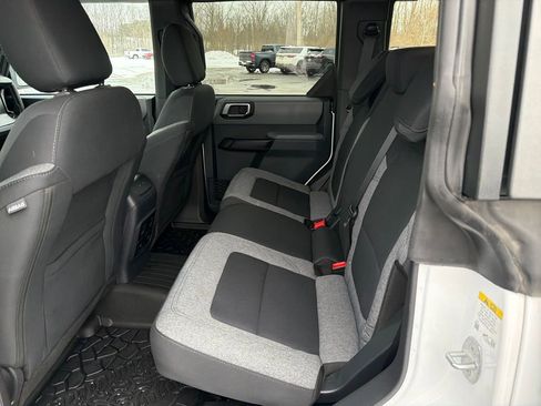 Used 2023 Ford Bronco Big Bend w/ Sasquatch Package image 25