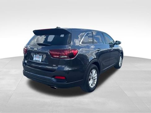 Used 2019 Kia Sorento FWD image 5