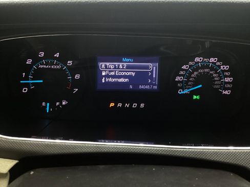 Used 2017 Ford Taurus SE image 33