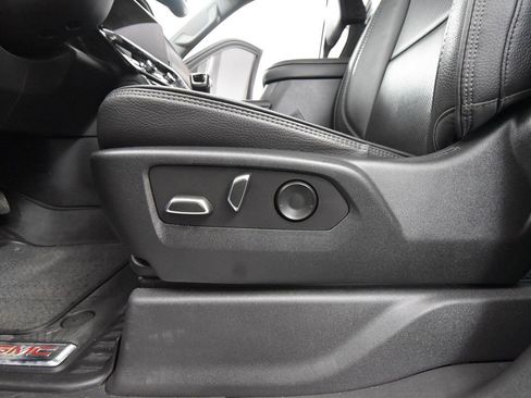 Used 2022 GMC Sierra 1500 Denali image 26