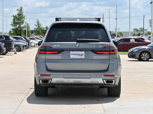 Certified 2025 BMW X7 xDrive40i AWD/4WD image 8
