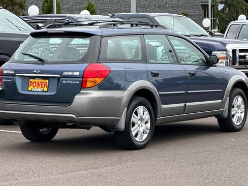 Used 2005 Subaru Outback 2.5i AWD/4WD image 4