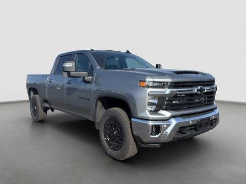 New 2026 Chevrolet Silverado 2500 LT w/ All Star Edition AWD/4WD image 8
